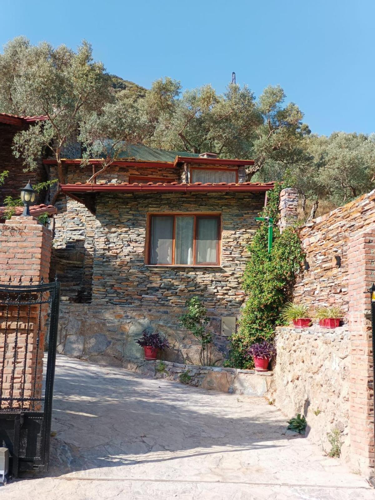 Sirince Klaseas Hotel&Restaurant Selçuk Bagian luar foto